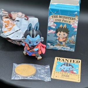 The monsters One Piece Jinbe Figure - Blue and Red